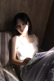 长在面包树上的女人